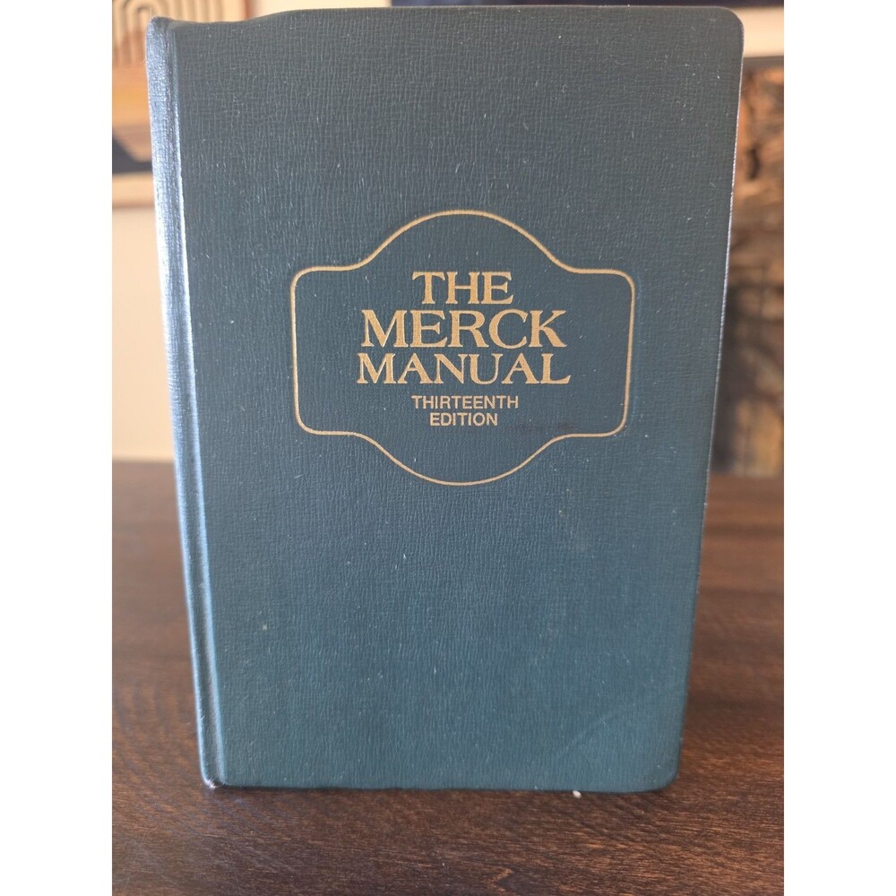 The Merck Manual of Diagnosis and Therapy Robert Berkow, M.D. Hardcover